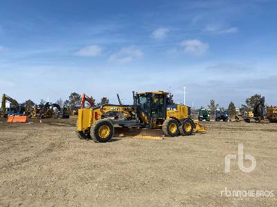 2014 John Deere 872G AWD Motor Grader