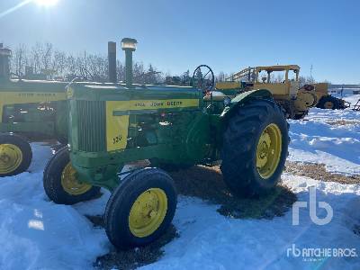 1957 John Deere 720 2WD Antique Tractor