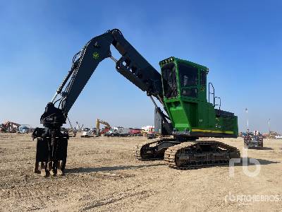 2022 John Deere 2656G LC Short Wood Log Loader