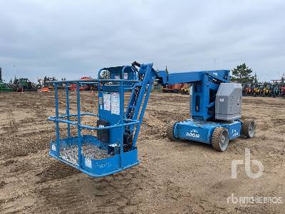 2012 Genie Z34/22N Electric Articulating Boom Lift