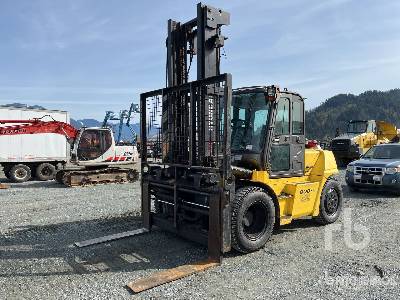 2016 Hyundai 80D-9 17500 lb Diesel Pneumatic Tire Forklift