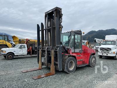2014 Kalmar DCE 100-6 22000 lb Diesel Pneumatic Tire Forklift