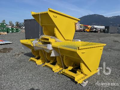 Quantity of (4) 2023 EMC Self-Dumping Hopper