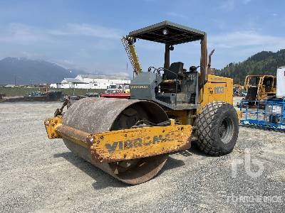 1998 Vibromax 1103D Smooth Drum Compactor