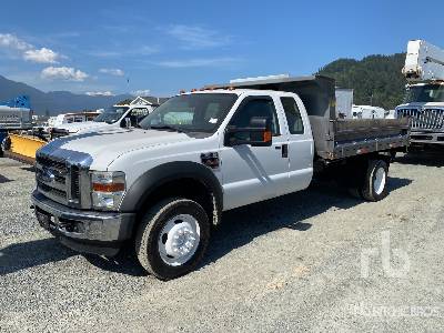 2008 Ford F-550 XLT 4x4 Extended Cab Dump Truck