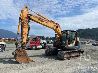 2011 Hyundai robex 235LCR-9S Tracked Excavator