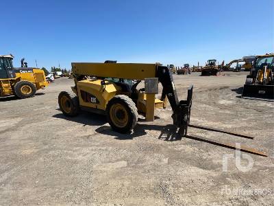 2013 Cat TL943C Telehandler