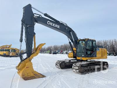 2018 John Deere 210G LC Tracked Excavator