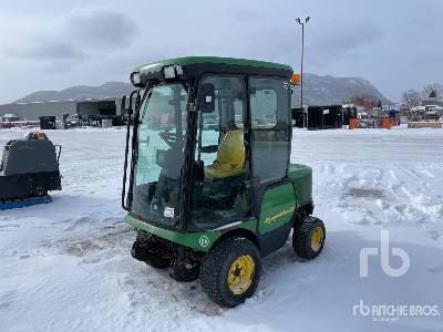 2006 John Deere 1445 Series II 4WD Utility Tractor