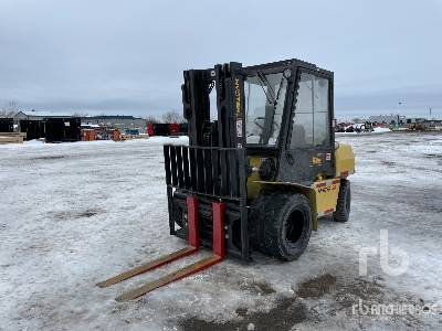 2010 Hyster H 80 XL 8200 lb LPG Pneumatic Tire Forklift