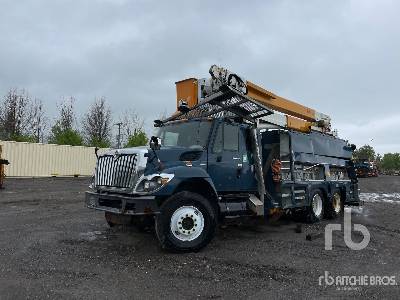 2009 Posi-Plus 500-50-RU 50 ft on 2010 International 7400 SBA 6x4 Extended Cab Bucket Truck (Inoperable)