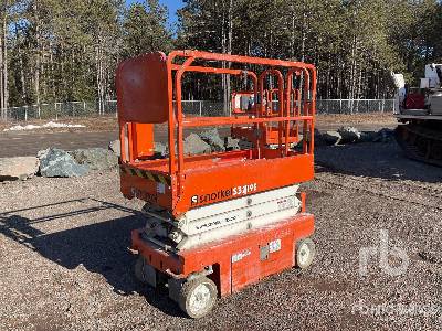 2015 Snorkel S3219E Electric Scissor Lift