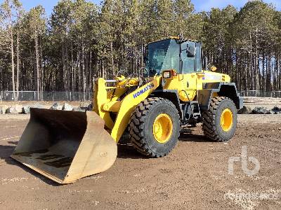 2009 Komatsu WA320-6 Wheel Loader