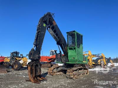 2015 John Deere 2454D Short Wood Log Loader