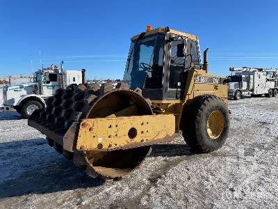 1997 Cat CS-563C Smooth Drum Compactor