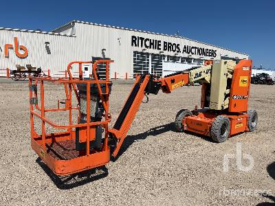 2015 JLG E300AJP Electric Articulating Boom Lift
