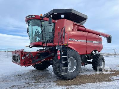 2008 Case IH 8010 Combine Harvester