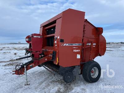 2007 Massey Ferguson 2756 Round Baler