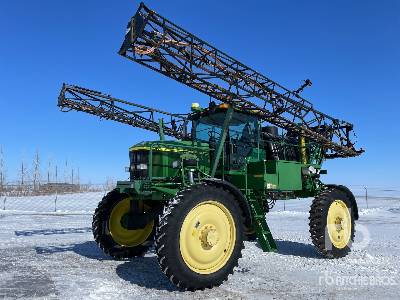 2001 John Deere 4710 90 ft 4x4 High Clearance Self-Propelled Sprayer