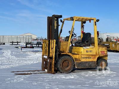Hyster H50XM 4250 lb LPG Pneumatic Tire Forklift (Inoperable)