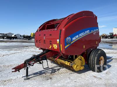 2014 New Holland RB560 Specialty Crop Round Baler