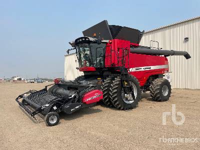2015 Massey Ferguson 9565 Combine Harvester