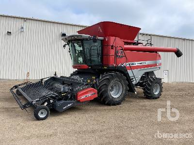2008 Massey Ferguson 9895 Combine Harvester