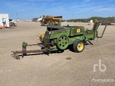 John Deere 336 Square Baler