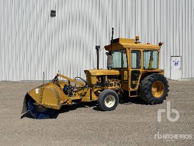 John Deere 401 Industrial Tractor