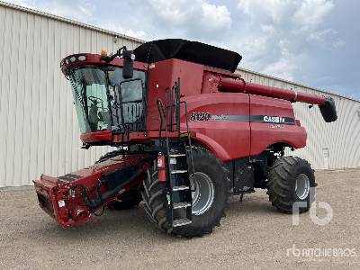 2009 Case IH 8120 Combine Harvester