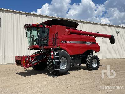 2010 Case IH 8120 Combine Harvester