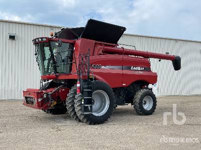 2011 Case IH 7088 Combine Harvester
