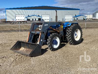 UTB/Universal 640 DTC 4WD Utility Tractor