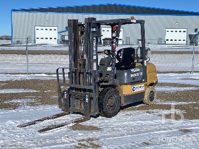 2012 Shangli CP0YD25 2200 kg Dual Fuel Pneumatic Tire Forklift