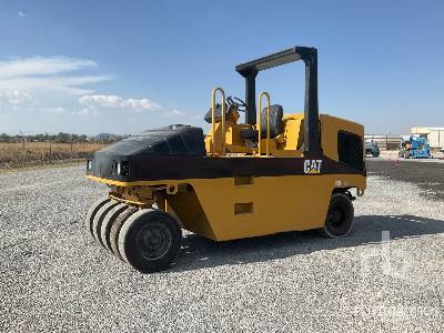 1997 Cat PS-200B 9 Wheel Rodillo Neumatico / Pneumatic Roller