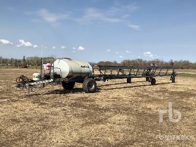 1997 Flexi-Coil 65 80 ft S/A High Clearance Pull-Type Sprayer