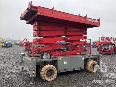 2007 Holland Lift B-195DL25 Diesel 4x4 Scissor Lift