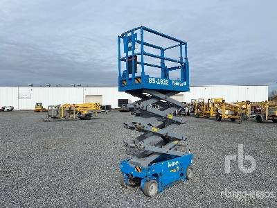2016 Genie GS1932 Electric Scissor Lift