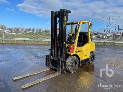 2001 Hyster H4 4000 kg LPG Pneumatic Tire Forklift