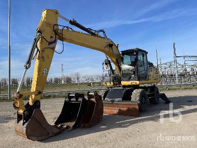 2013 New Holland WE170B Wheel Excavator