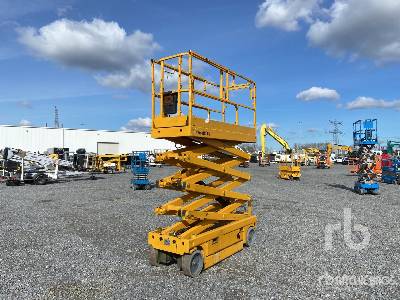 Haulotte Compact 10N Electric Scissor Lift