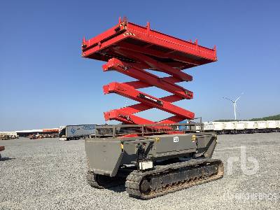 2012 Holland Lift Q135DL24TR Tracked Scissor Lift