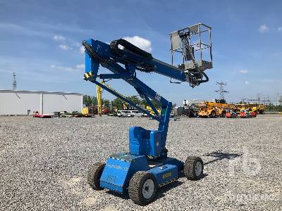 2007 Nifty-Lift HR12 NDE Dual power Articulating Boom Lift