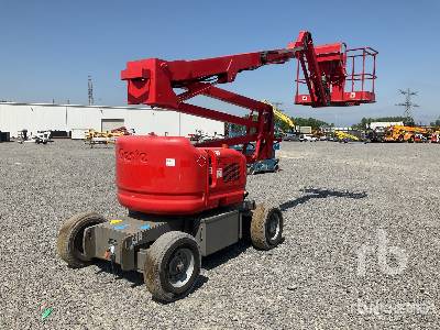 2007 Genie Z45/25 2WD Diesel Articulating Boom Lift