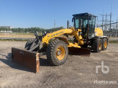 2009 New Holland F156.6A Motor Grader
