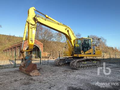 2019 Komatsu PC210LC-11 Tracked Excavator