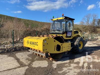 2016 Bomag BW216DH-5 Smooth Drum Compactor