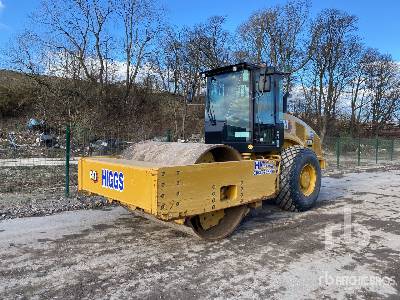 2021 Cat CS78B Smooth Drum Compactor