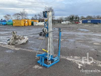 2014 Genie SLA-15 Material Hoist