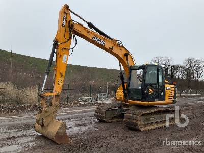 2015 JCB JS130LC Tracked Excavator